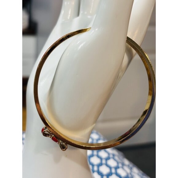 Kate Spade New York Take a Bow Red Enamel Gold Toned Bangle Bracelet Ribbon - Picture 3 of 4